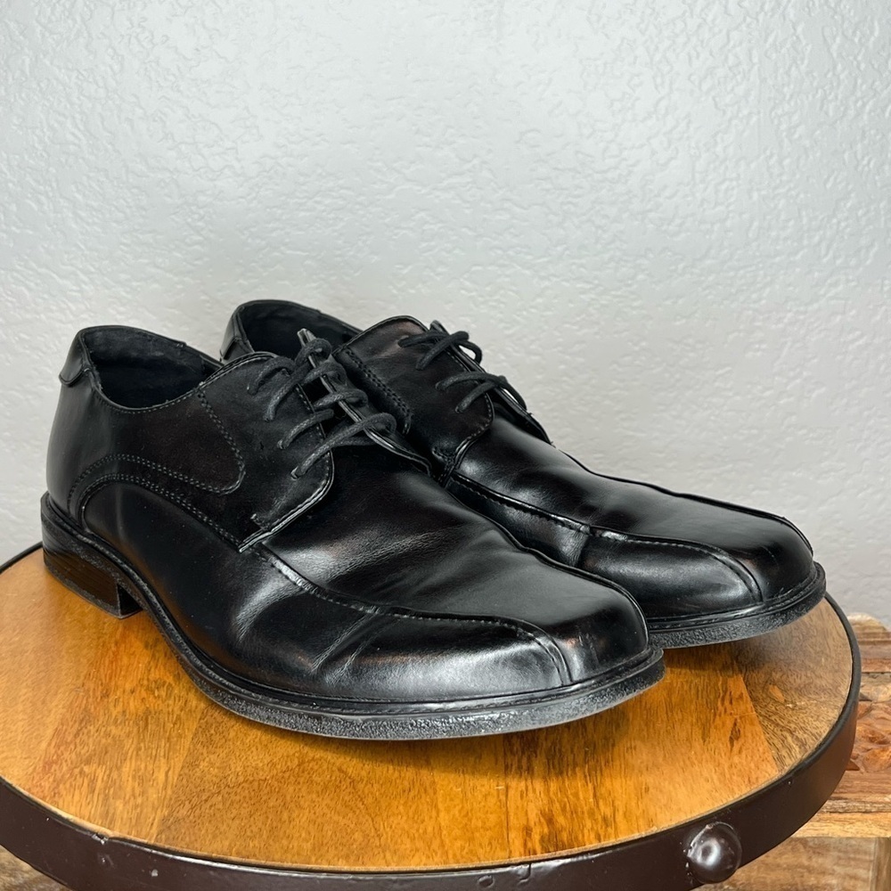 393. LIKE NEW Croft & Barrow® Men's Oxford Shoes 11